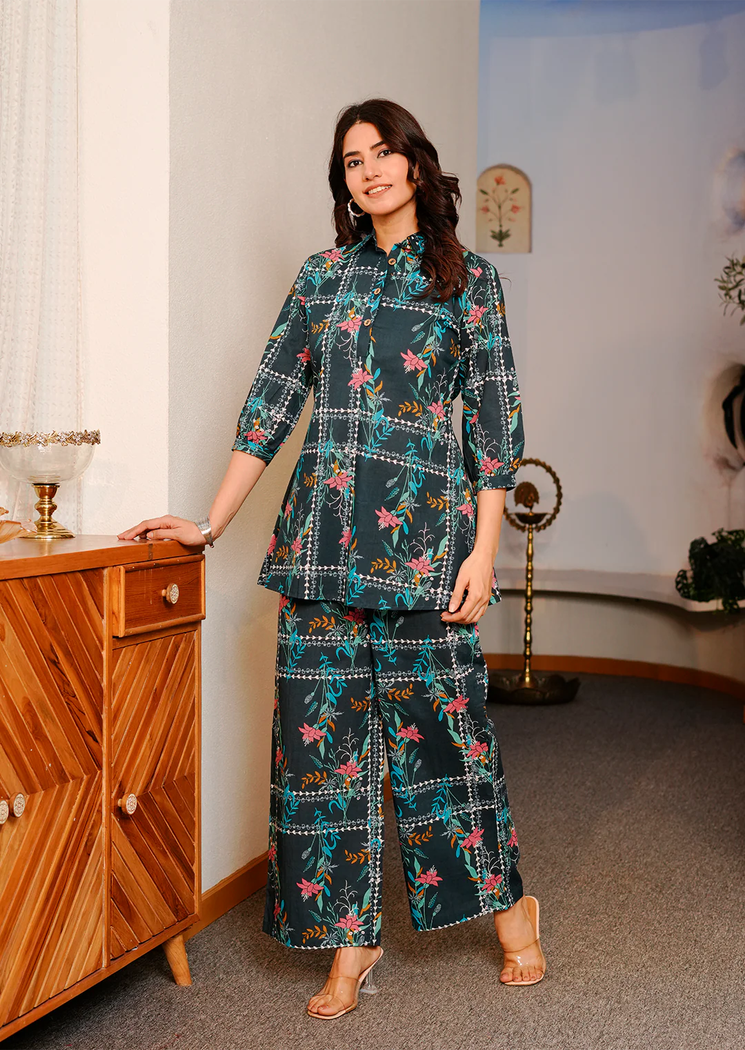 Blue geometric floral print cotton co-ord set - Image 6