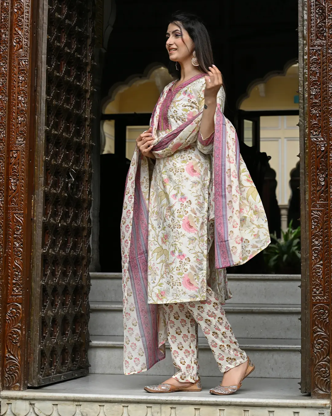 Cream Floral Print 3 Piece Set - Image 7