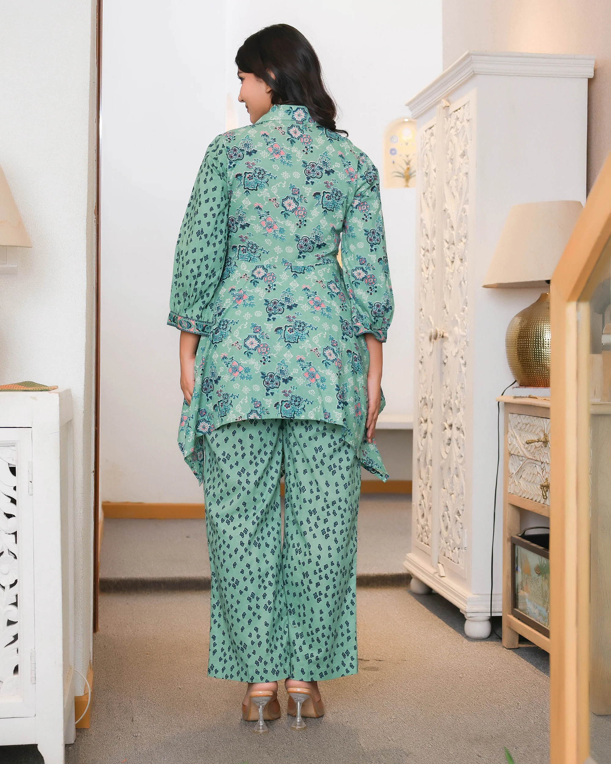 Floral and Geometric Mixed Prints Green Base - Image 4