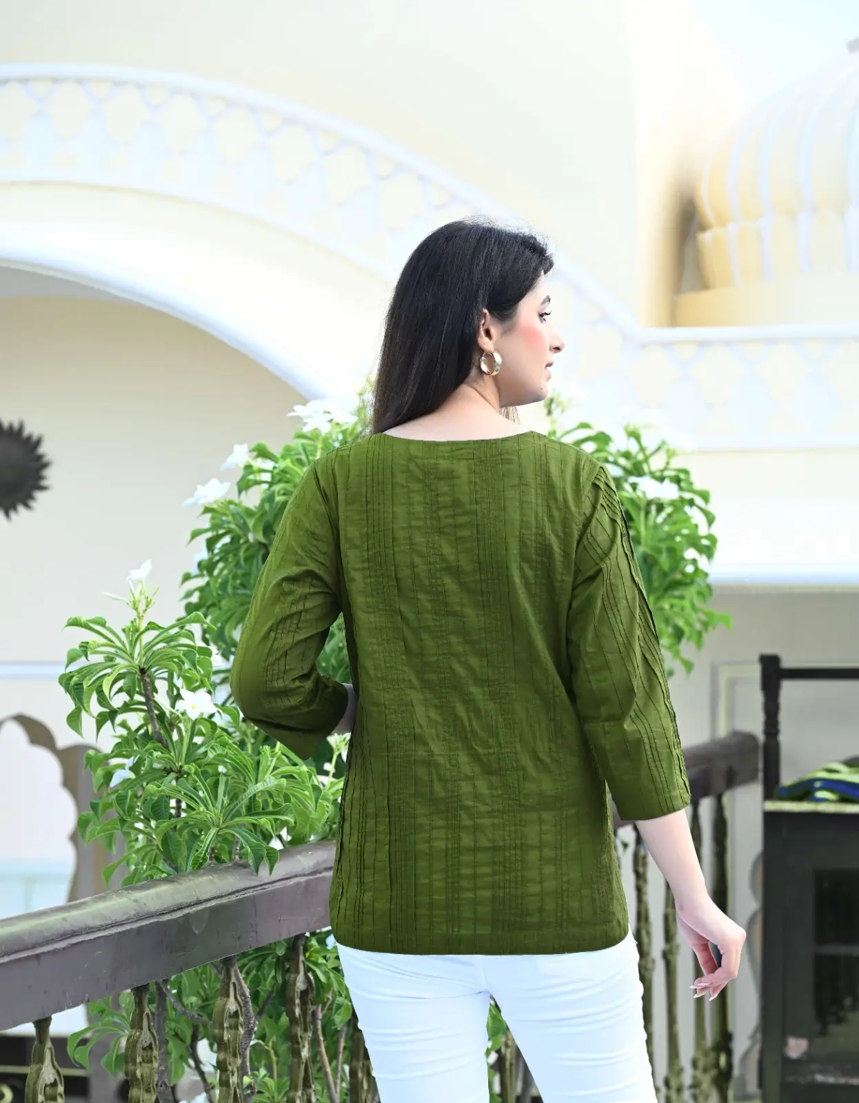 Green Everyday Cotton Kurti - Image 4