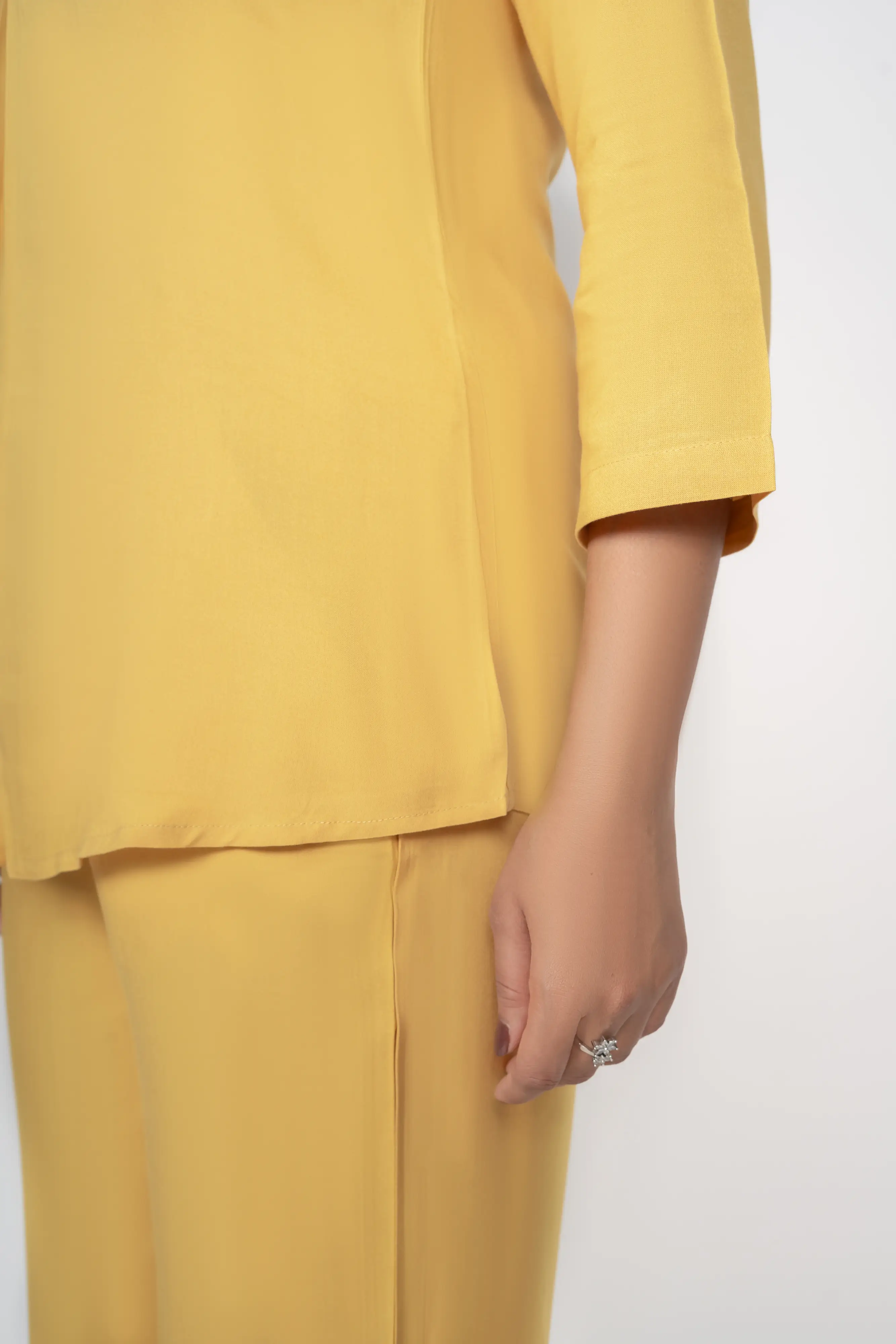 Mustard Viscose co-ord set - Image 8