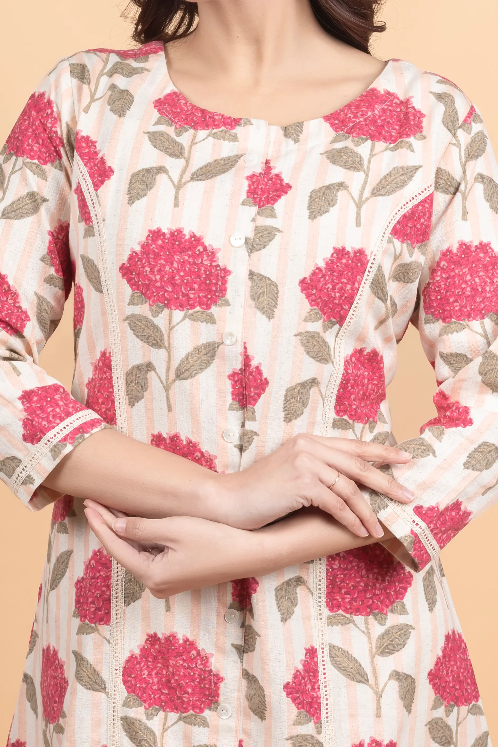 Cream Striped Flower Print Kurti - Image 3
