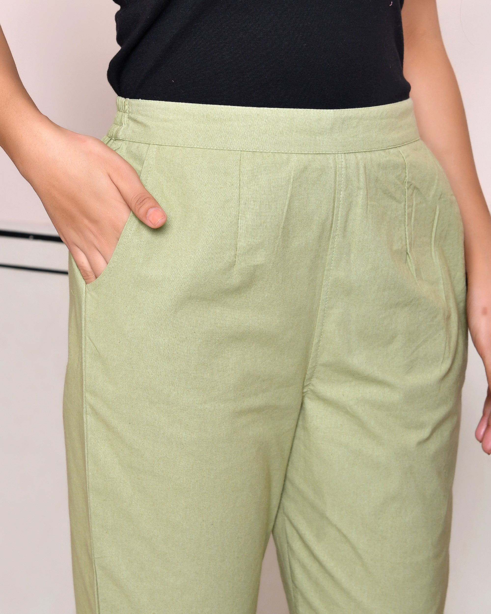 SAGE GREEN AIRY LINEN PANTS - Image 3